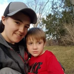 Meet your Posher, Casey